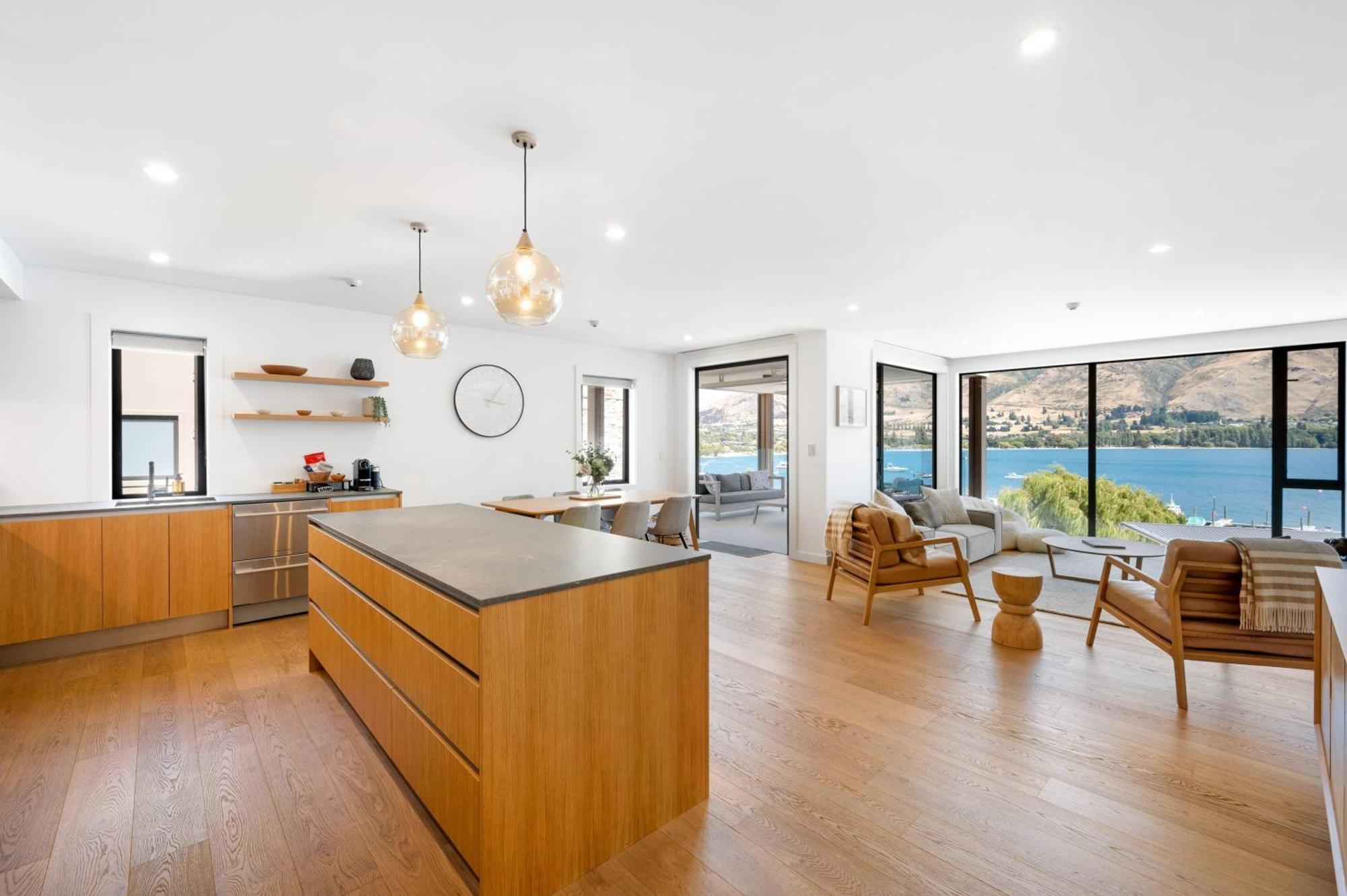 Lakeside Luxury 2 Bedroom Apartment Wanaka Esterno foto